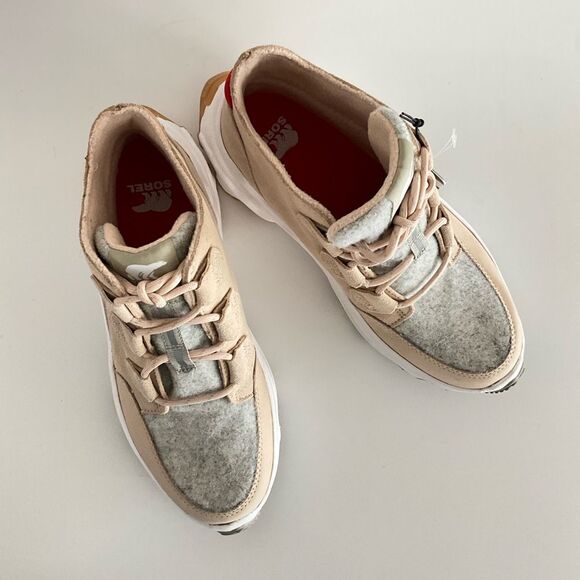 New Sorel Waterproof Caribou Kinetic Breakthru Sneaker Boots Tan Gray 8.5 - Picture 11 of 13